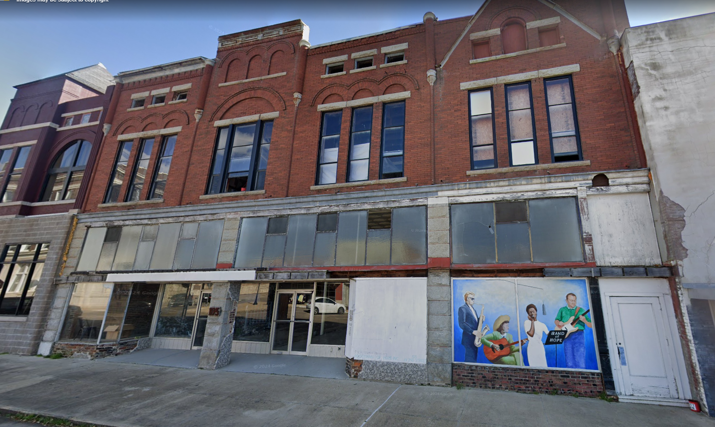 The Brundidge Building storefront as it stands today